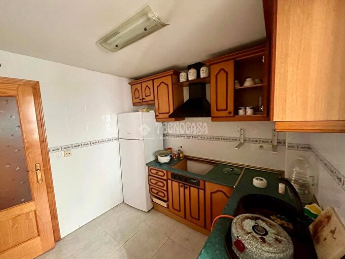 Casas en venta y pisos alquiler - 2