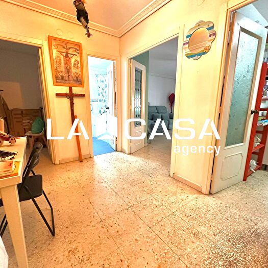 Casas en venta y pisos alquiler - 2