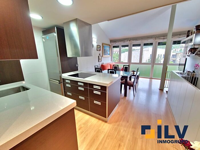 Casas en venta y pisos alquiler - 1