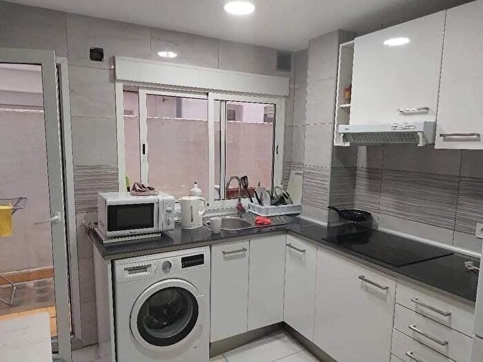 Casas en venta y pisos alquiler - 2