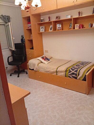 Casa en venta en Tomelloso, Ciudad Real de 3 habitaciones