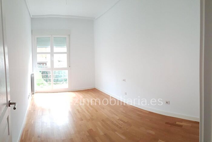 Casas en venta y pisos alquiler - 2