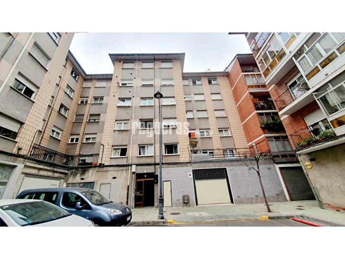 Casas en venta y pisos alquiler - 1