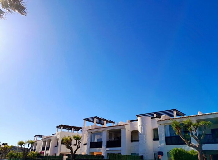 Piso en venta en La Alcaidesa, Cádiz de 2 habitaciones