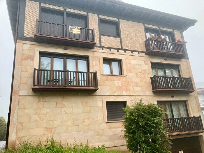 Casas en venta y pisos alquiler - 1