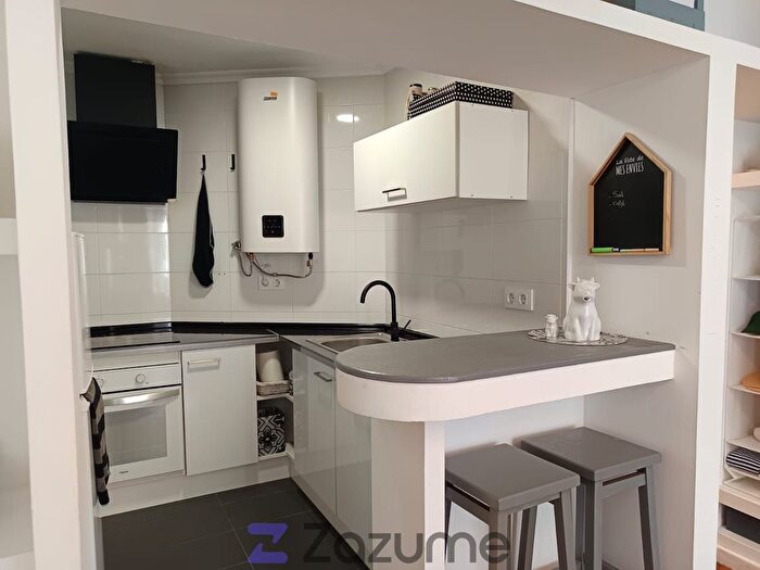 Casas en venta y pisos alquiler - 3