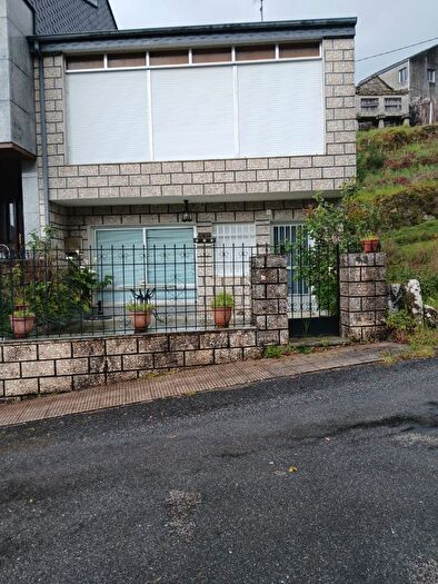 Casa en venta en Avión, Ourense de 3 habitaciones