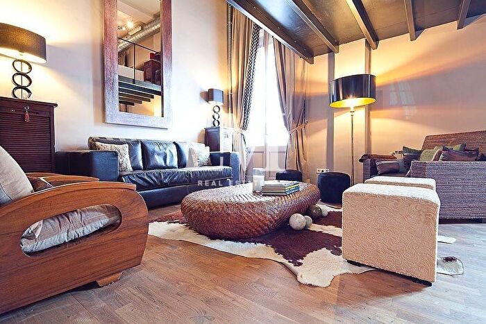 Piso en alquiler en Ciutat Vella, Barri Gòtic de 3 habitaciones