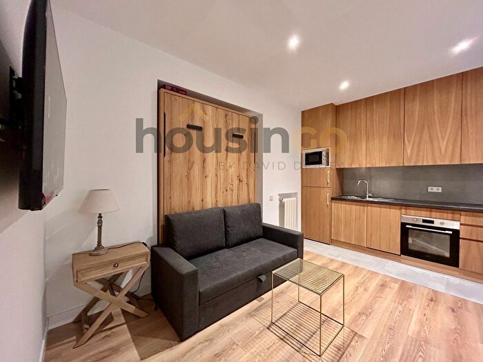 Casas en venta y pisos alquiler - 1