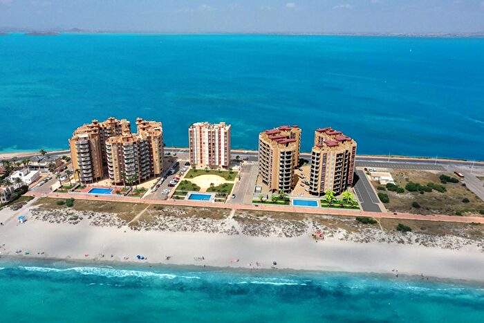 Piso en venta en Playa de las Gaviotas El Pedrucho, La Manga del Mar Menor de 2 habitaciones