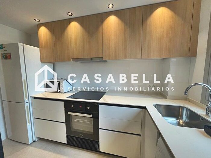 Casas en venta y pisos alquiler - 2