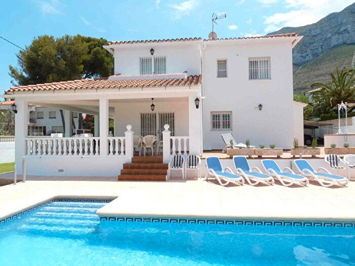Casa en alquiler en El Montgó, Dénia de 3 habitaciones