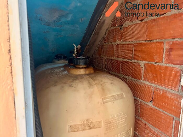 Casas en venta y pisos alquiler - 2
