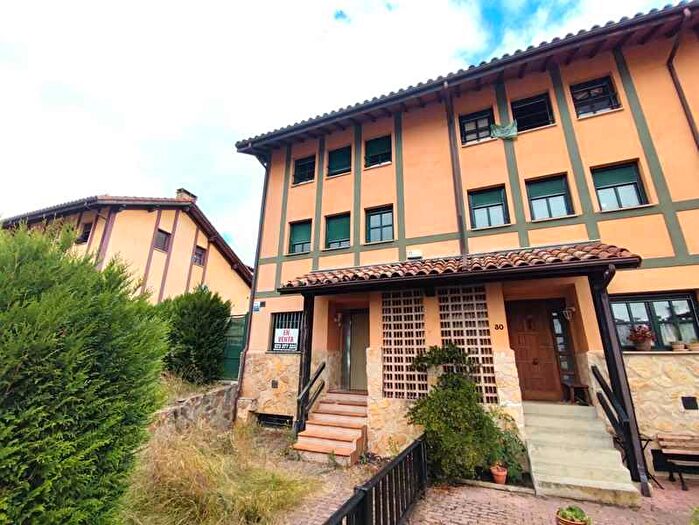 Casas en venta y pisos alquiler - 2