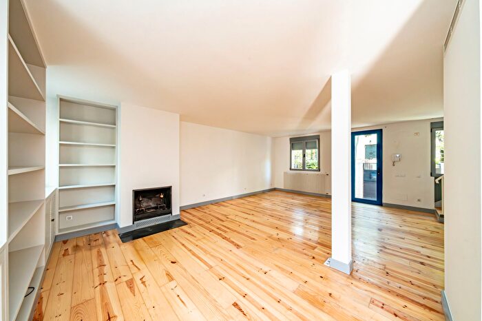 Casas en venta y pisos alquiler - 2