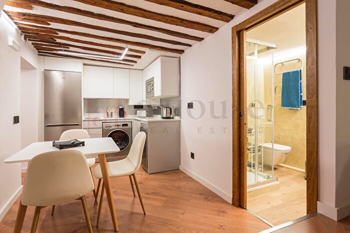 Casas en venta y pisos alquiler - 3