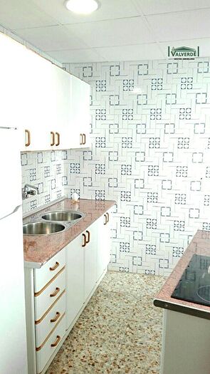 Casas en venta y pisos alquiler - 2