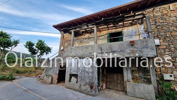 Casas en venta y pisos alquiler - 2