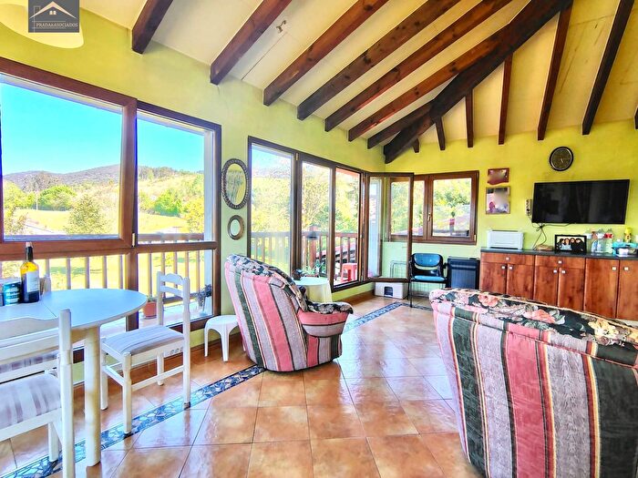 Casas en venta y pisos alquiler - 2