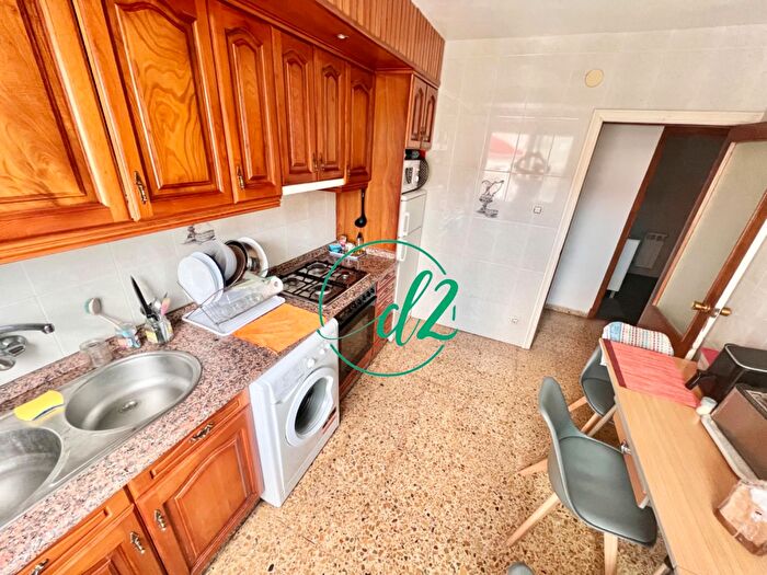Casas en venta y pisos alquiler - 2