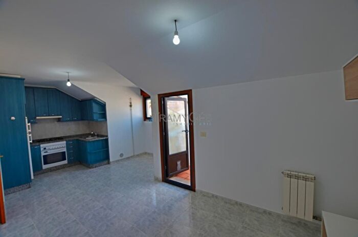Casas en venta y pisos alquiler - 1