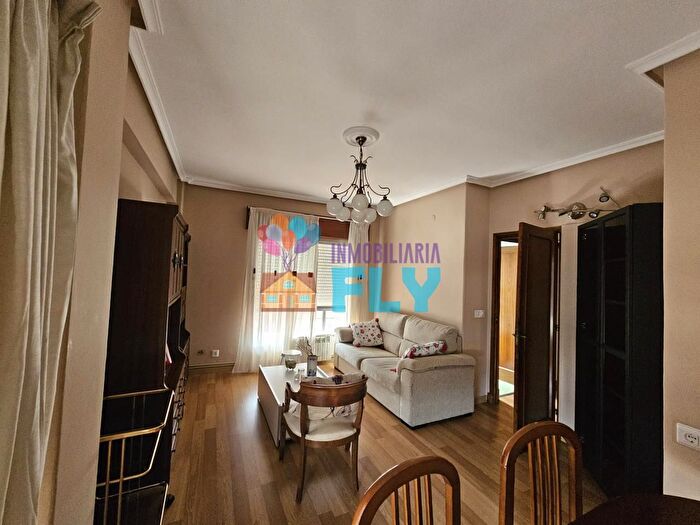 Casas en venta y pisos alquiler - 1