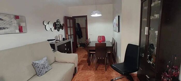 Piso en venta en Andalucía, Huelva de 4 habitaciones