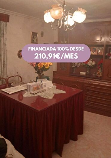 Casa en venta en San Bartolomé Millán de Priego, Jaén Capital de 3 habitaciones