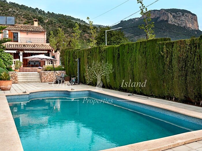 Casas en venta y pisos alquiler - 1