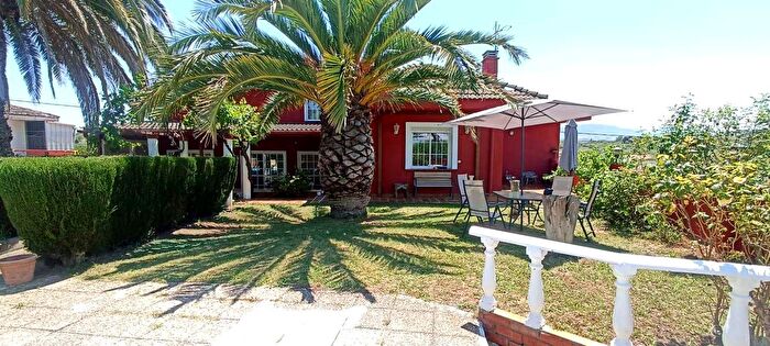 Casa en venta en Villamediana de Iregua, La Rioja de 4 habitaciones
