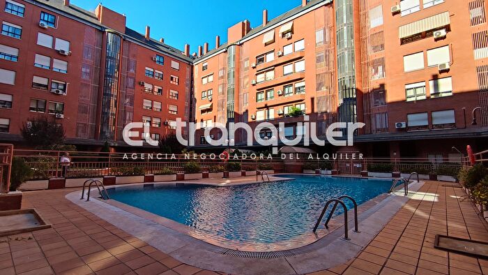 Piso en alquiler en Fuencarral El Pardo, Tres Olivos Valverde de 3 habitaciones
