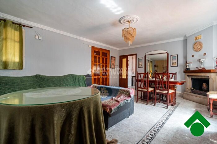 Casas en venta y pisos alquiler - 2