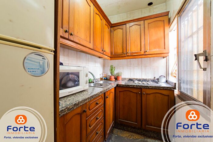 Casas en venta y pisos alquiler - 3