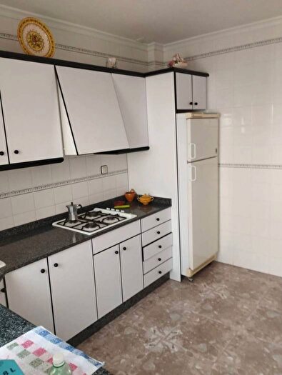 Casas en venta y pisos alquiler - 2