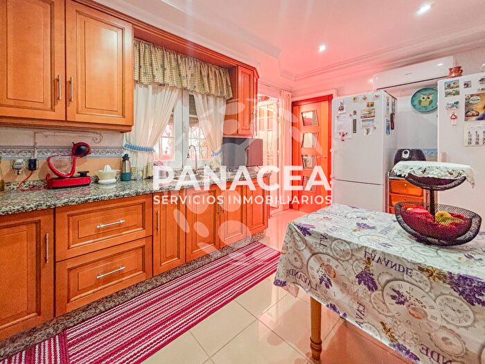 Casas en venta y pisos alquiler - 2