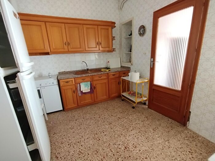 Casas en venta y pisos alquiler - 2