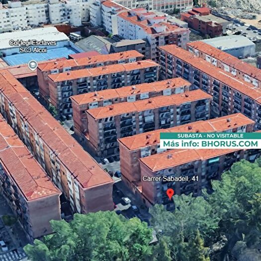 Casas en venta y pisos alquiler - 3