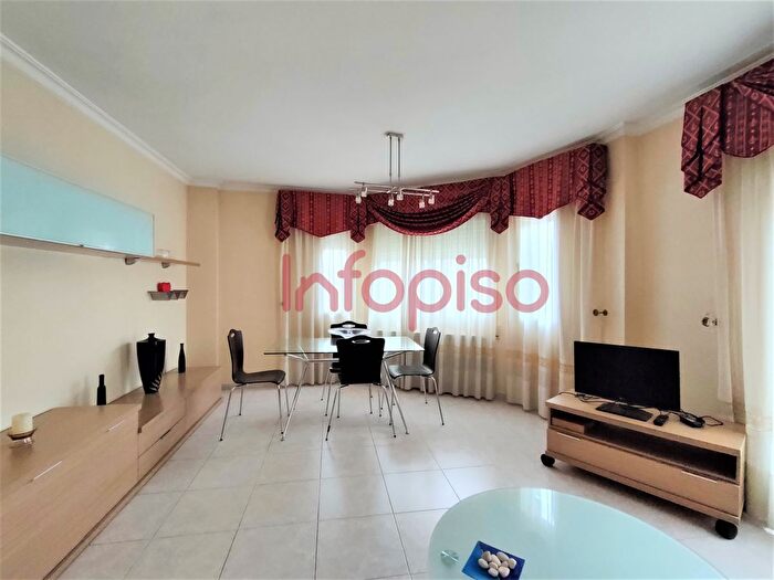 Casas en venta y pisos alquiler - 1