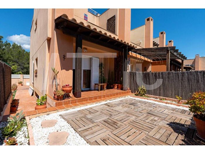 Casa en venta en Poble, Montroig del Camp de 3 habitaciones