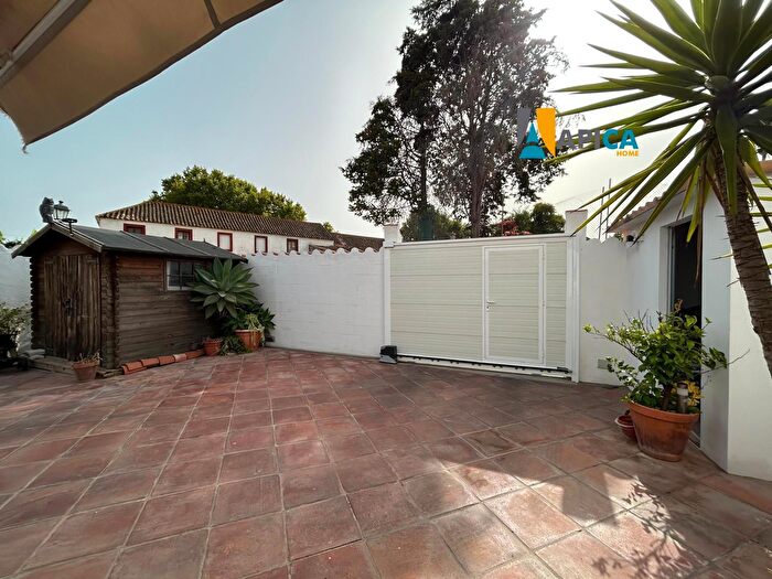Casas en venta y pisos alquiler - 2