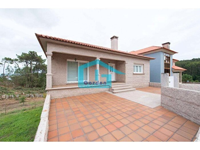 Casa en venta en Galicia, Pontevedra de 3 habitaciones
