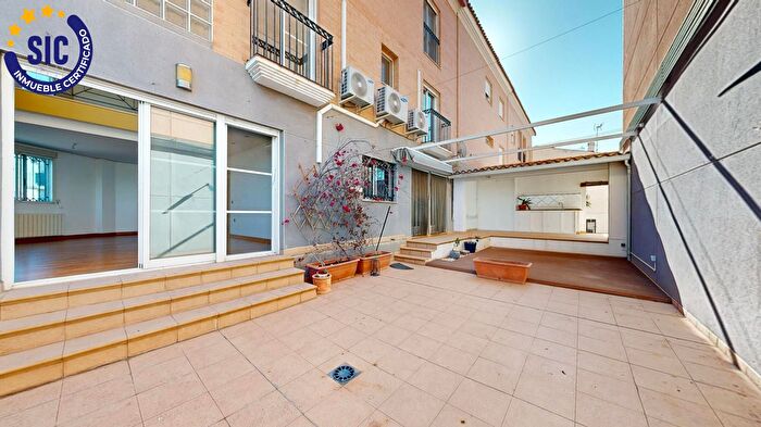 Casas en venta y pisos alquiler - 2