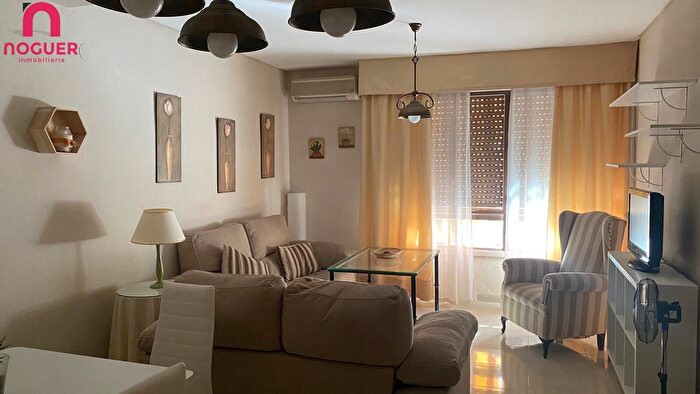 Casas en venta y pisos alquiler - 2