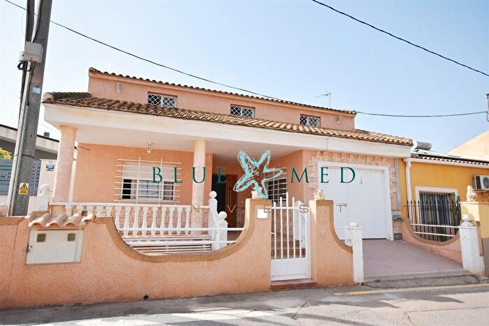 Casa en venta en Balsapintada El Estrecho, Fuente Álamo de Murcia de 4 habitaciones