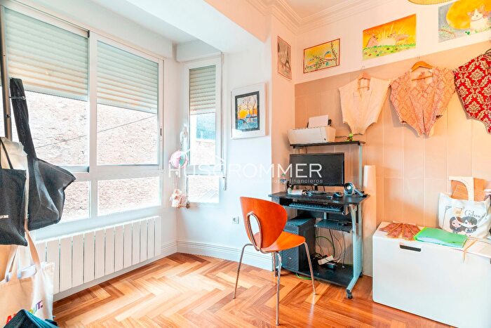 Casas en venta y pisos alquiler - 2