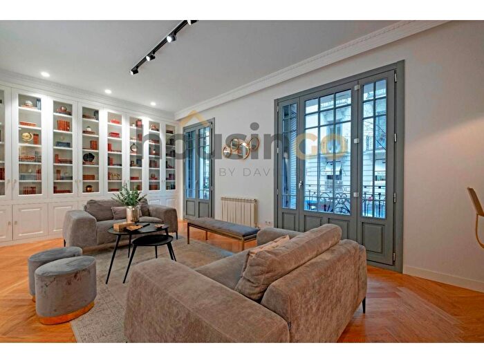 Piso en venta en Comunidad de Madrid, Madrid de 3 habitaciones
