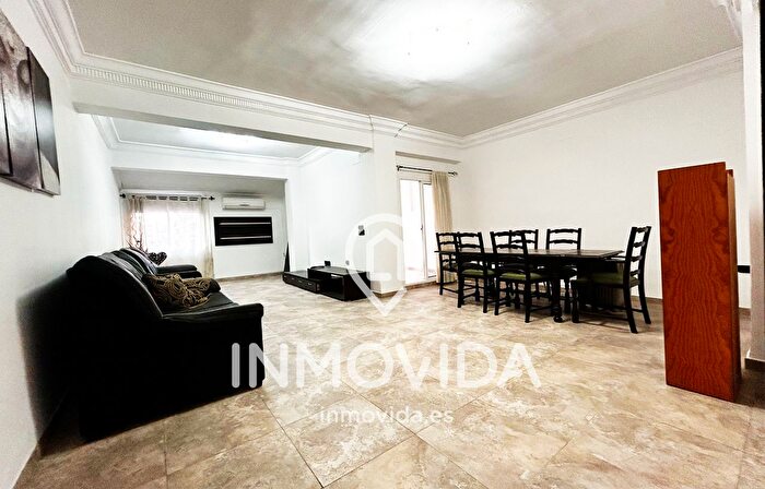 Casas en venta y pisos alquiler - 1