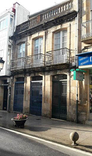 Casas en venta y pisos alquiler - 1