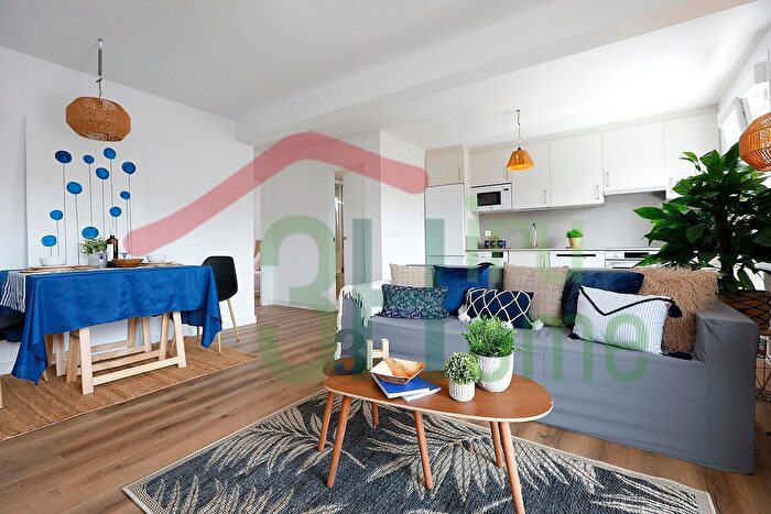 Casas en venta y pisos alquiler - 3