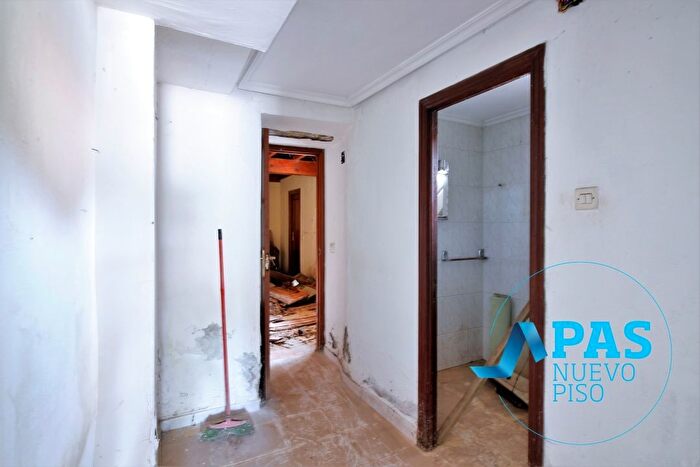 Casas en venta y pisos alquiler - 2